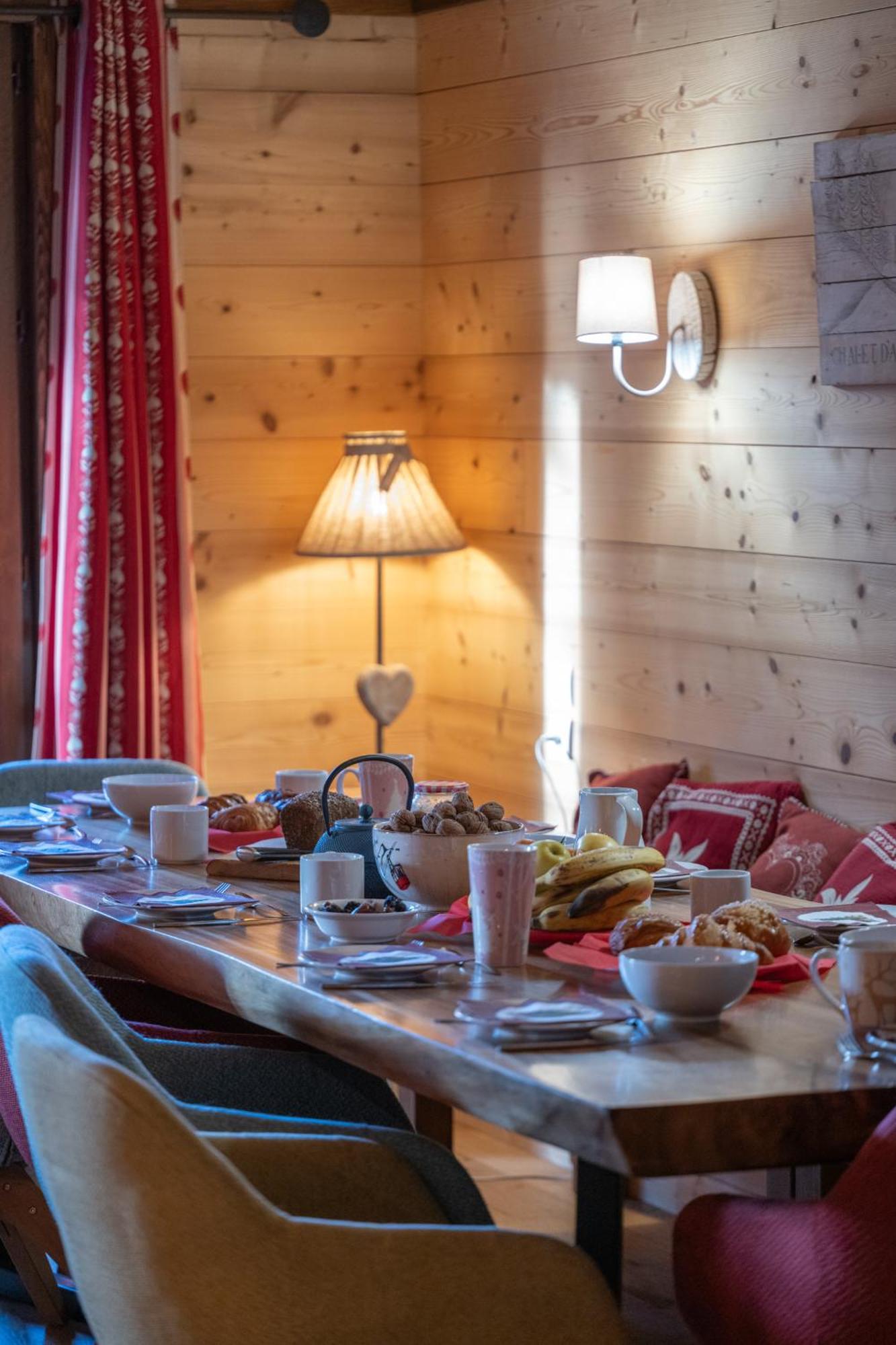 Chalet Alpe D'Huez 1850-Sea And Mountain Pleasure Avec 2 Appartements- 1 Appartement 3 Chambres 8 Couchages - 3 Salles D'Eau Et 1 Appartement 5 Chambres 12 Couchages 5 Salles D'Eau - Jacuzzi Et Sauna -Pieds Des Pistes Et Centre Exterior photo